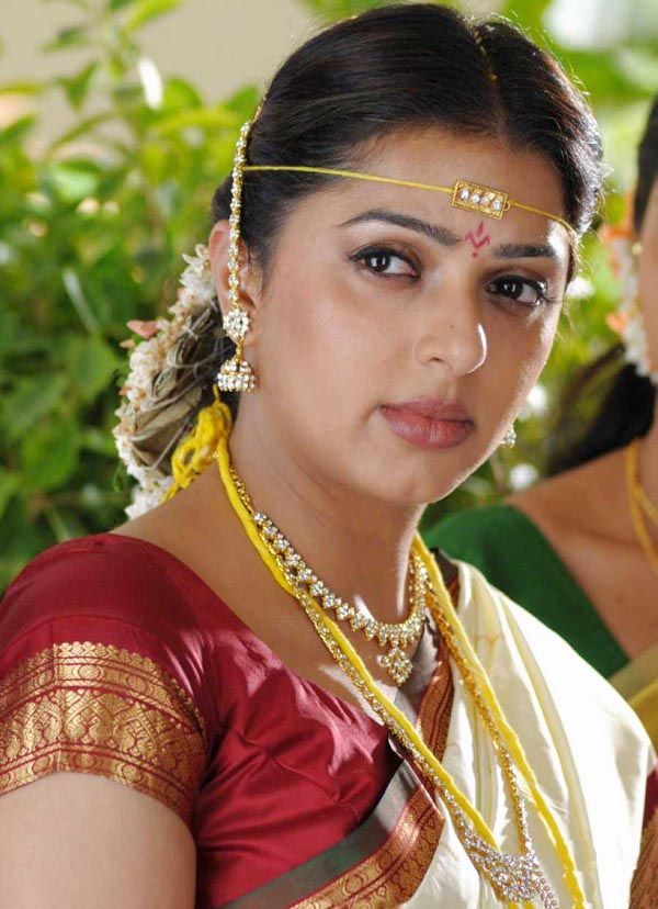 bhumika chawla marriage