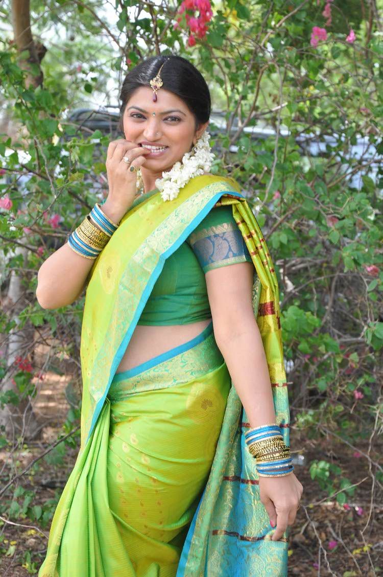 Keerthi Naidu Photo Gallery Telugu Cinema Actress | sexiezpix Web Porn
